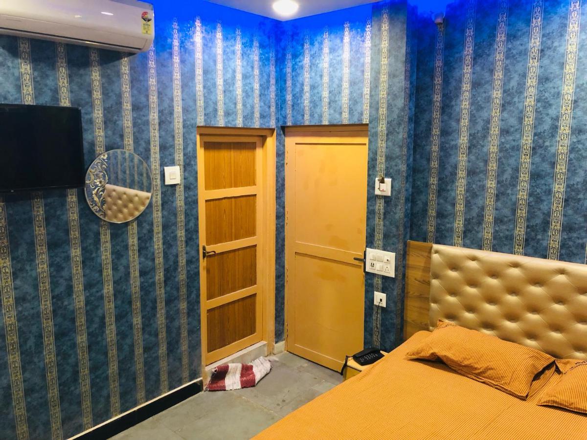 C M Hotel New Wodapatti エクステリア 写真