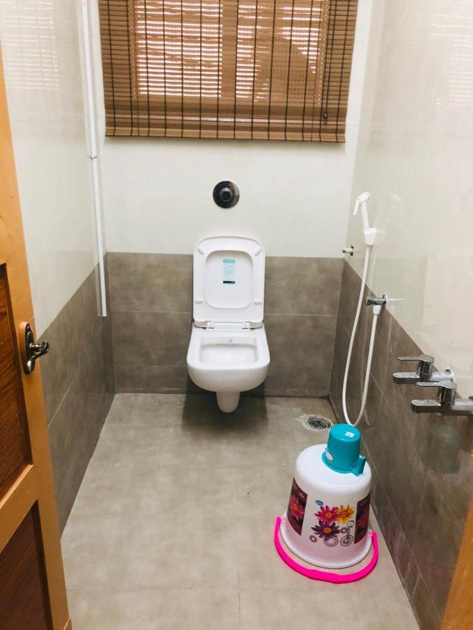 C M Hotel New Wodapatti エクステリア 写真